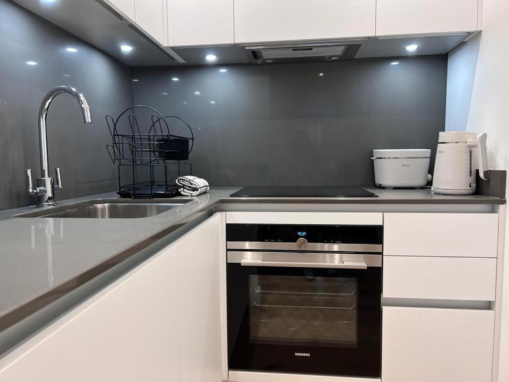 Chapel - Central Studio Apartment Bath Esterno foto